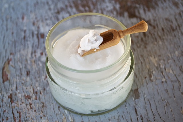 Illustration de l'article : 6 astuces naturelles pour prendre soin de la peau sèche de votre chien