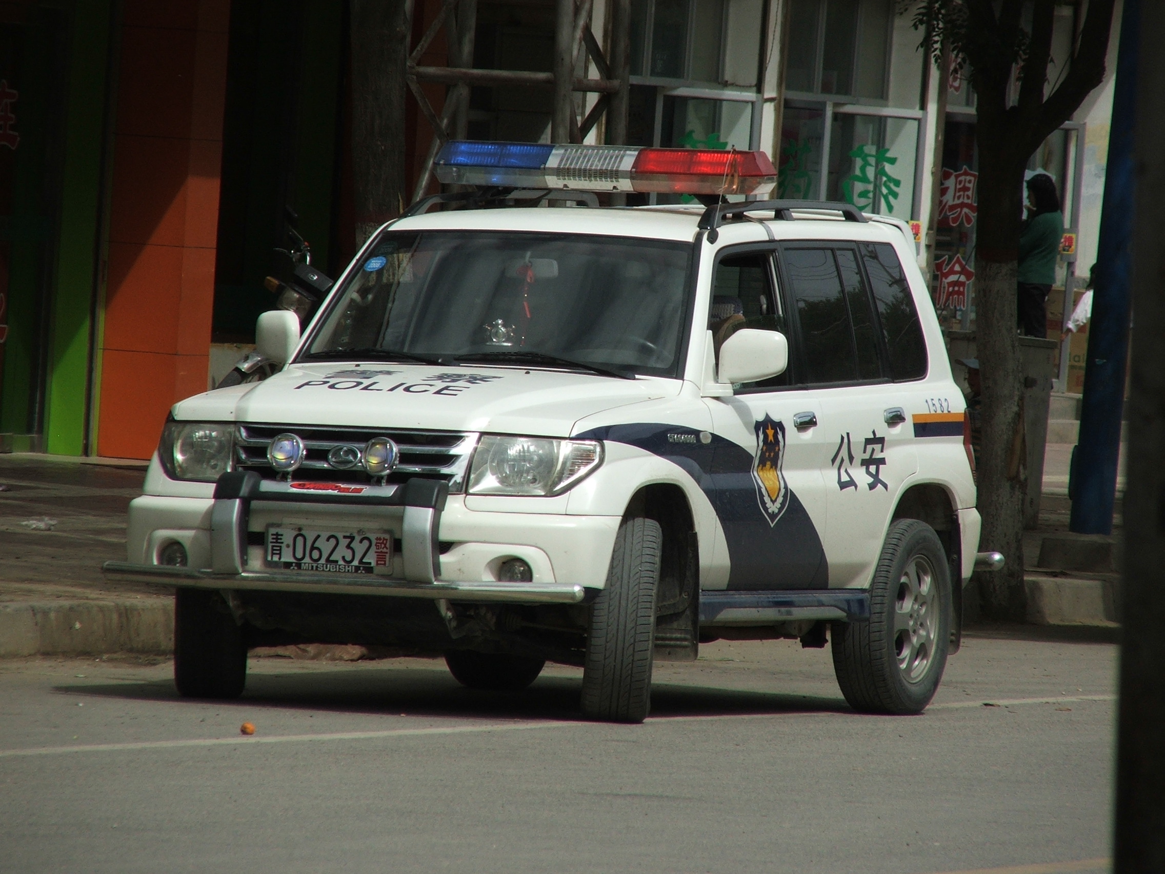 Illustration de l'article : Chine : clonage en masse des chiens loups par la police