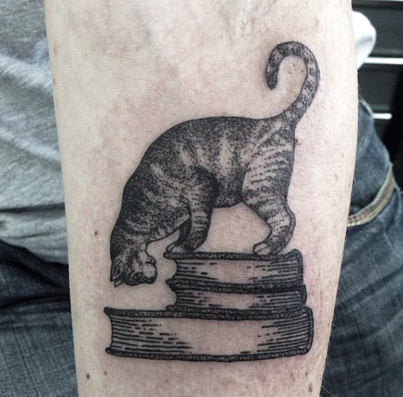 Idees De Tatouages De Chat Destinees Aux Proprietaires Qui Ont Litteralement Leur Animal De Compagnie Dans La Peau Idees De Tatouages De Chat Destinees Aux Proprietaires Qui Ont Litteralement Leur Animal De Compagnie Dans La Peau