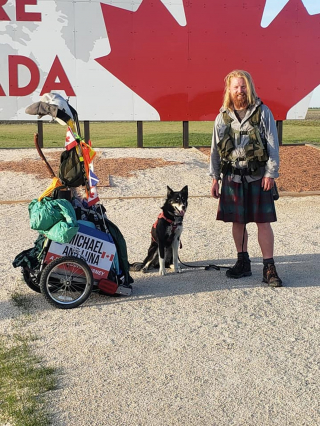 Illustration de l'article : Pour retrouver son Husky disparu depuis plusieurs jours, il déploie un grand nombre d'équipements, dont un drone 