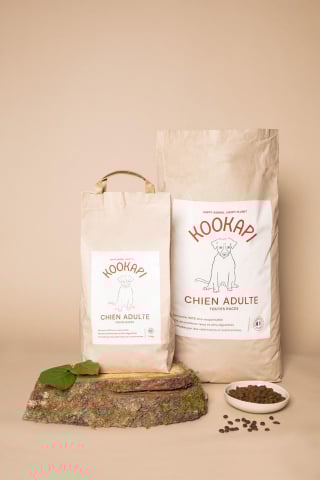 Illustration de l'article : Nouveau venu sur le marché des croquettes pour chien, Kookapi se démarque par son engagement au profit de la vie animale et de la planète