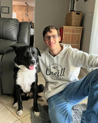 Illustration de l'article : Leur chien les réveille en pleine nuit pour attirer leur attention sur leur fils en grand danger
