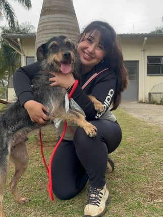Illustration de l'article : 16 photos montrant l’importance d’une promenade pour les chiens de refuge