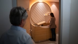 Illustration de l'article : Entretien avec Marie Vanoverberghe, conseillère funéraire chez Esthima : « Au Revoir Compagnon apporte des réponses et une bulle de compréhension aux familles endeuillées »