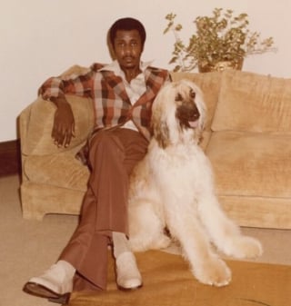 Illustration de l'article : 14 photos qui montrent que la force du lien entre humain et chien ne date pas d&rsquo;hier