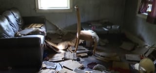 Illustration de l'article : Envoy&eacute; chercher un v&ecirc;tement pour sa m&egrave;re, un gar&ccedil;on de 10 ans rep&egrave;re un incendie et sauve le chien de sa famille