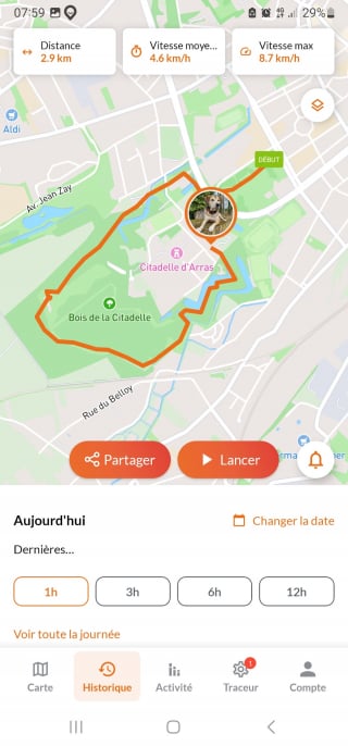 Illustration de l'article : Avis Weenect XT : notre test du collier GPS pour chien permettant de suivre tous les mouvements de votre compagnon en temps r&eacute;el
