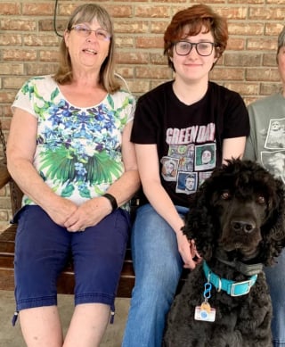 Illustration de l'article : Ce chien insiste sur l&rsquo;aisselle de sa ma&icirc;tresse, qui d&eacute;couvre alors une grosseur inqui&eacute;tante