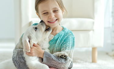 Illustration : "Les chiens et les enfants : les précautions à prendre"