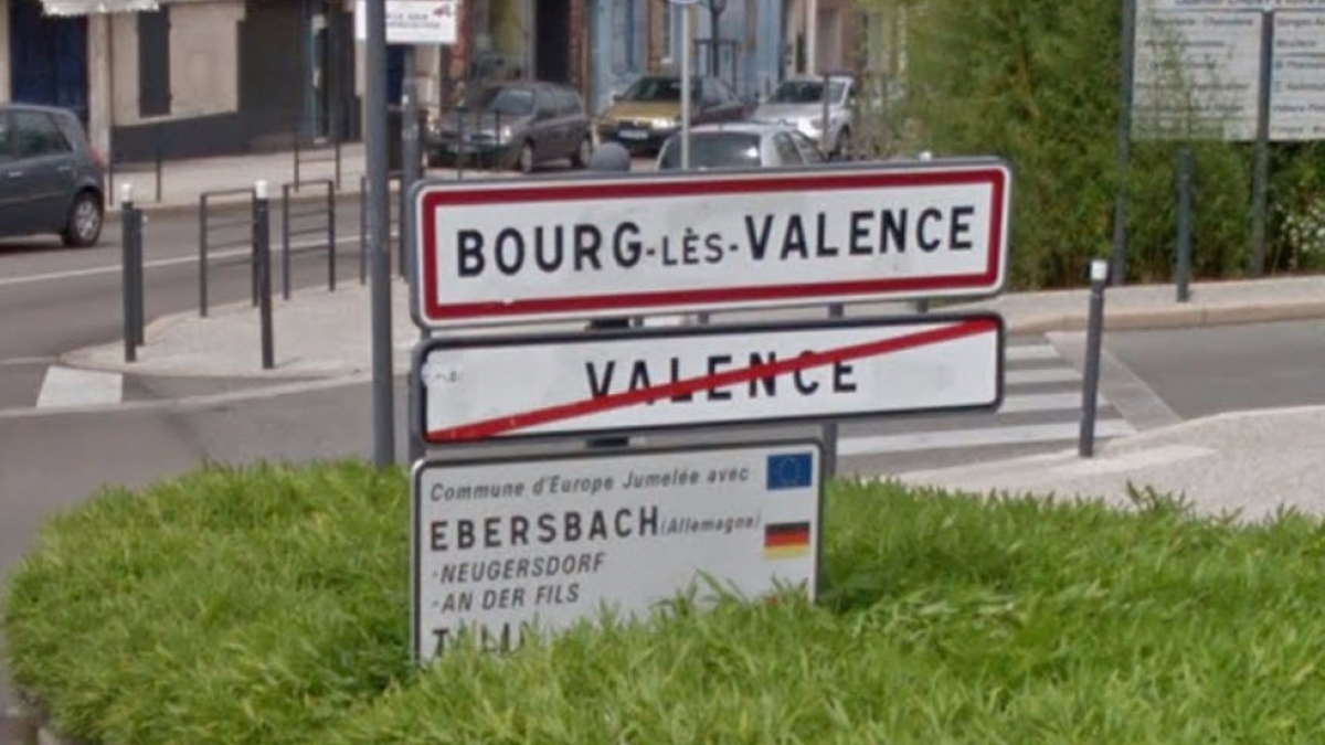 Illustration : "Bourg-lès-Valence (26) : Un chien et son propriétaire attaqués par 2 Pitbulls"