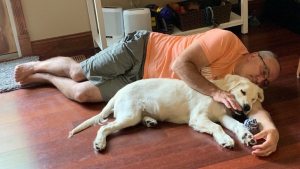 Illustration : 20 personnes qui ne voulaient pas d'animaux de compagnie mais qui ont été dépassées par l'amour !