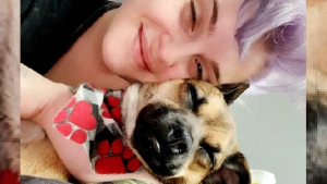 Illustration : La chanteuse Kelly Osbourne rend hommage à son chien Oat sur Instagram. Sans lui : "elle n’aurait jamais pu traverser la crise de la Covid-19"