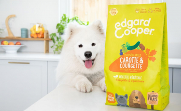 Illustration : "On a trouvé les croquettes idéales pour réduire votre impact environnemental !"