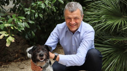 Illustration : Entretien avec Jacques-Charles Fombonne, président bénévole de la SPA : « Le Relais de la SPA permet de sauver des animaux »