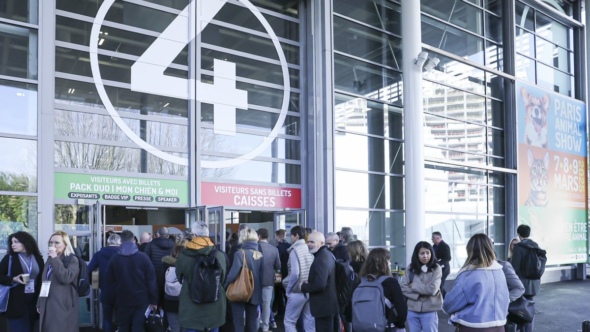 Illustration : "Découvrez le Paris Animal Show 2026 à la Porte de Versailles à Paris pour un week-end éthique et totalement dog-friendly"