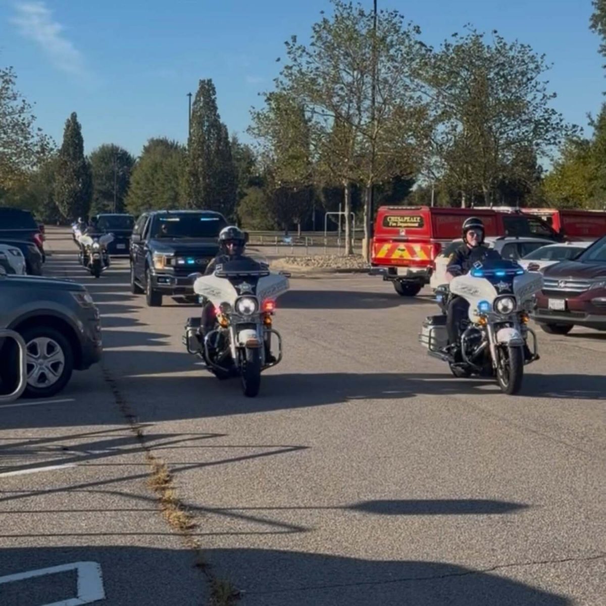 L'escorte de motards accompagnant Cinco